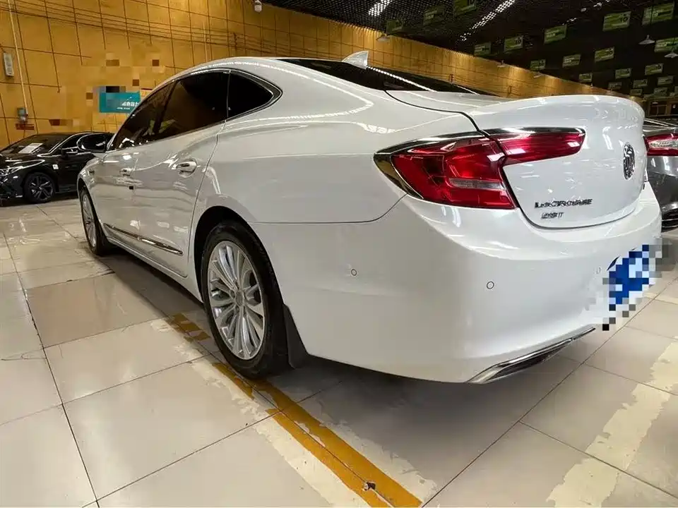 Buick Lacrosse