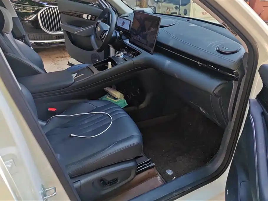 Geely Galaxy Galaxy E5