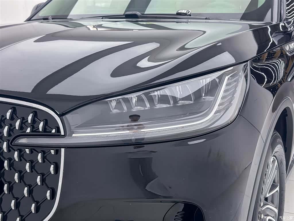 Lincoln Aviator, 2024 9