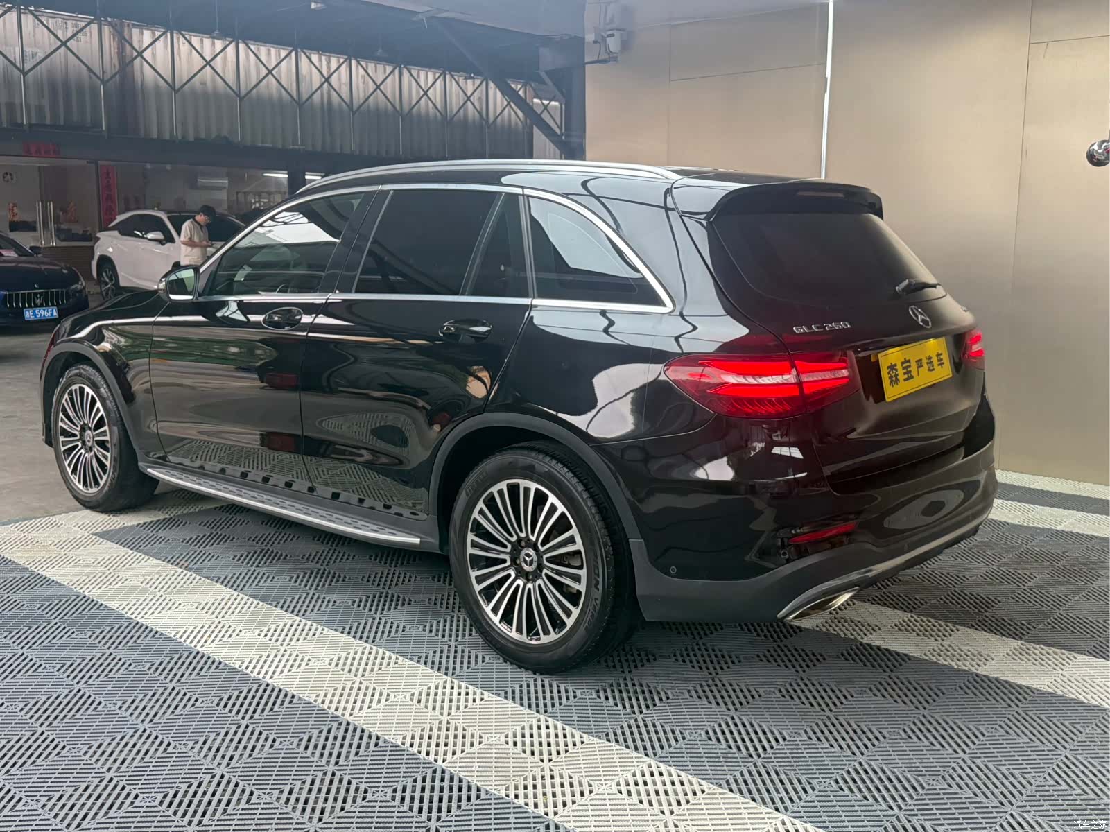 Mercedes-Benz GLC, 2018 9