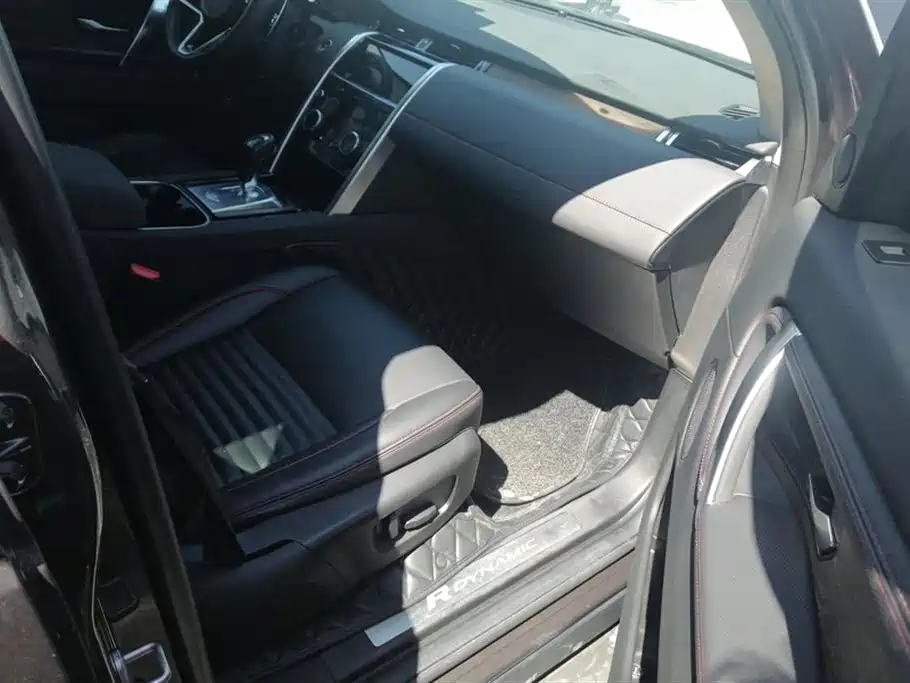 Land Rover Discover sports