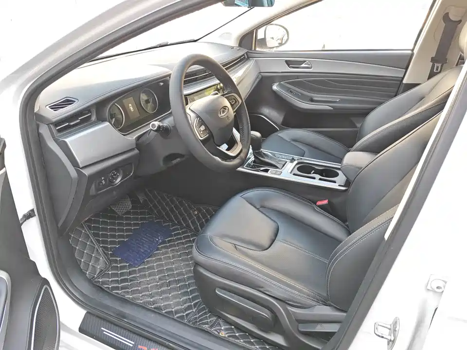 Chery Arrizo 5 Chery Arrizo 5