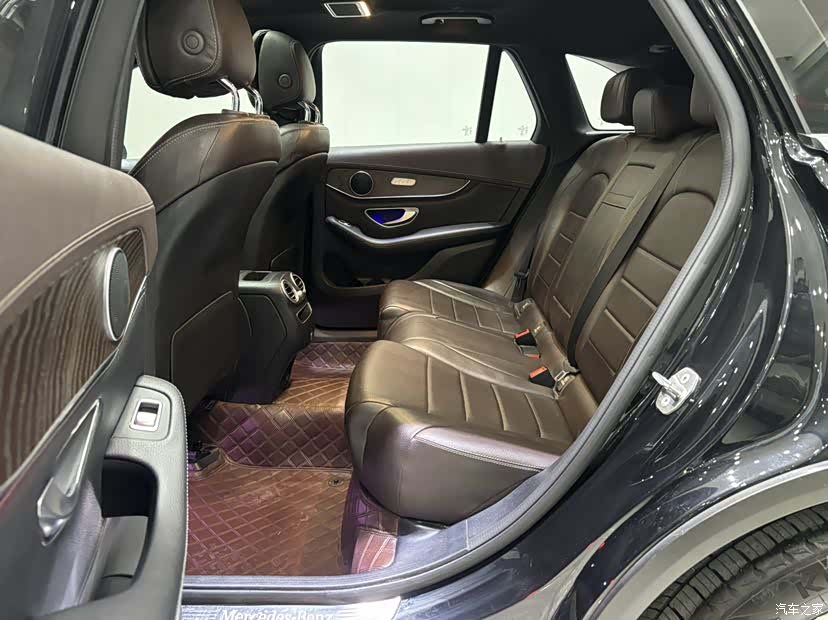 Mercedes-Benz GLC, 2020 18