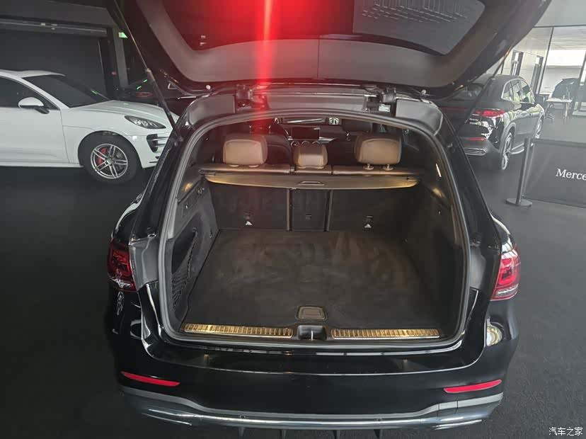 Mercedes-Benz GLC, 2020 10