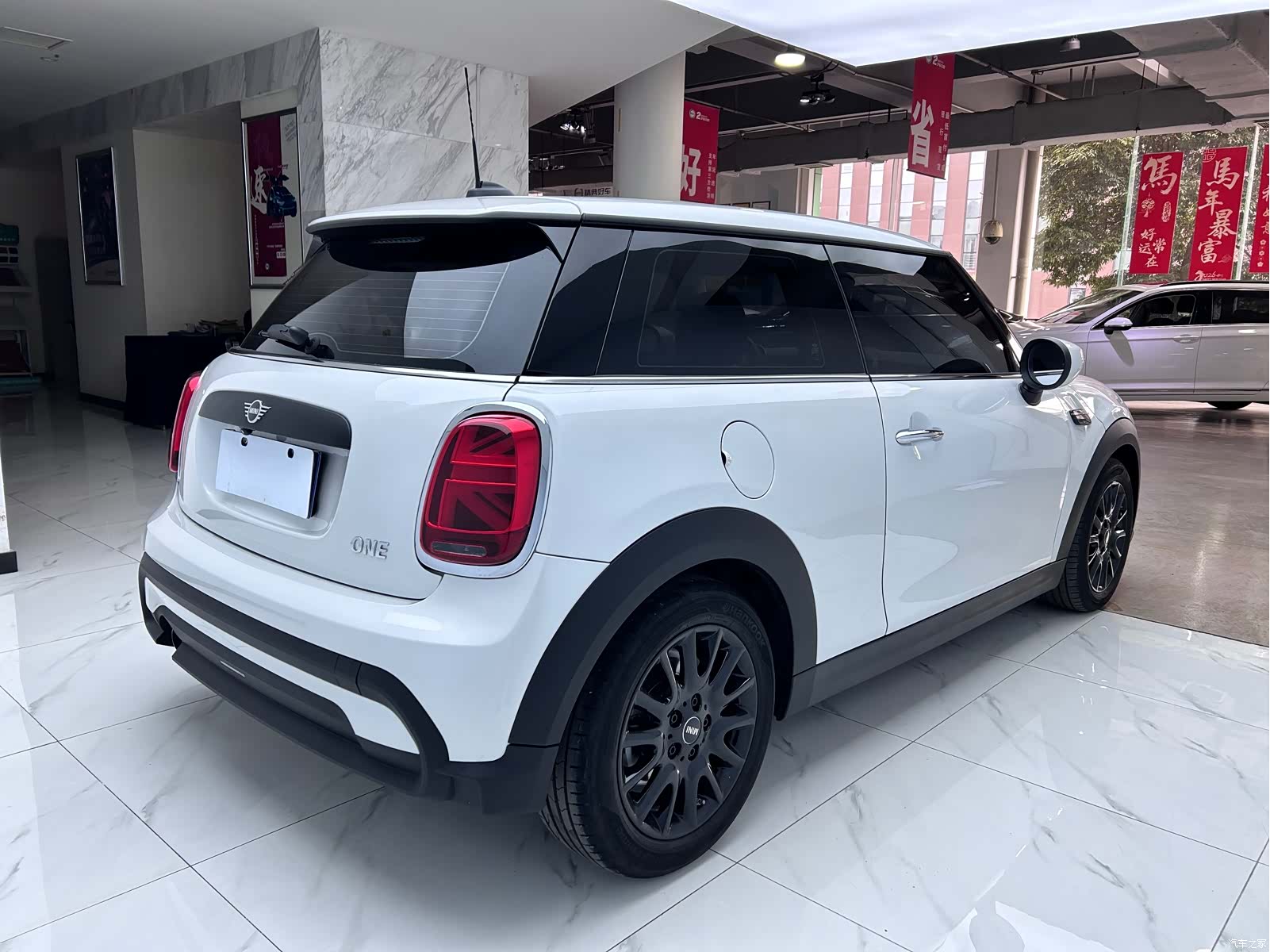 Mini ONE, 2024 7