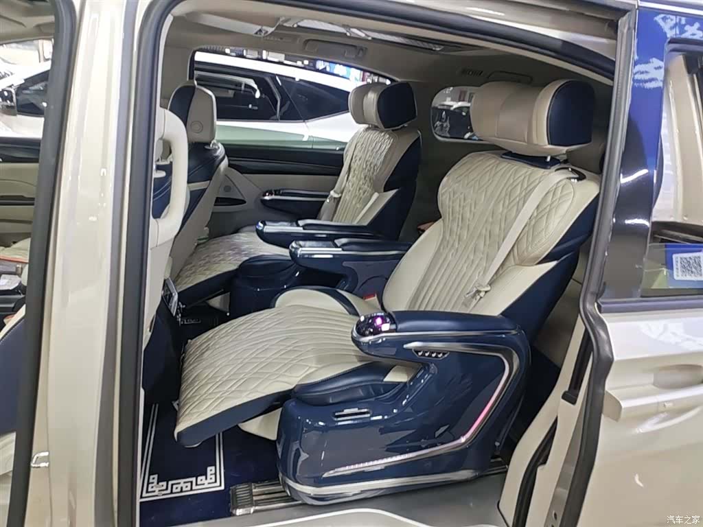 Buick GL8, 2021 16