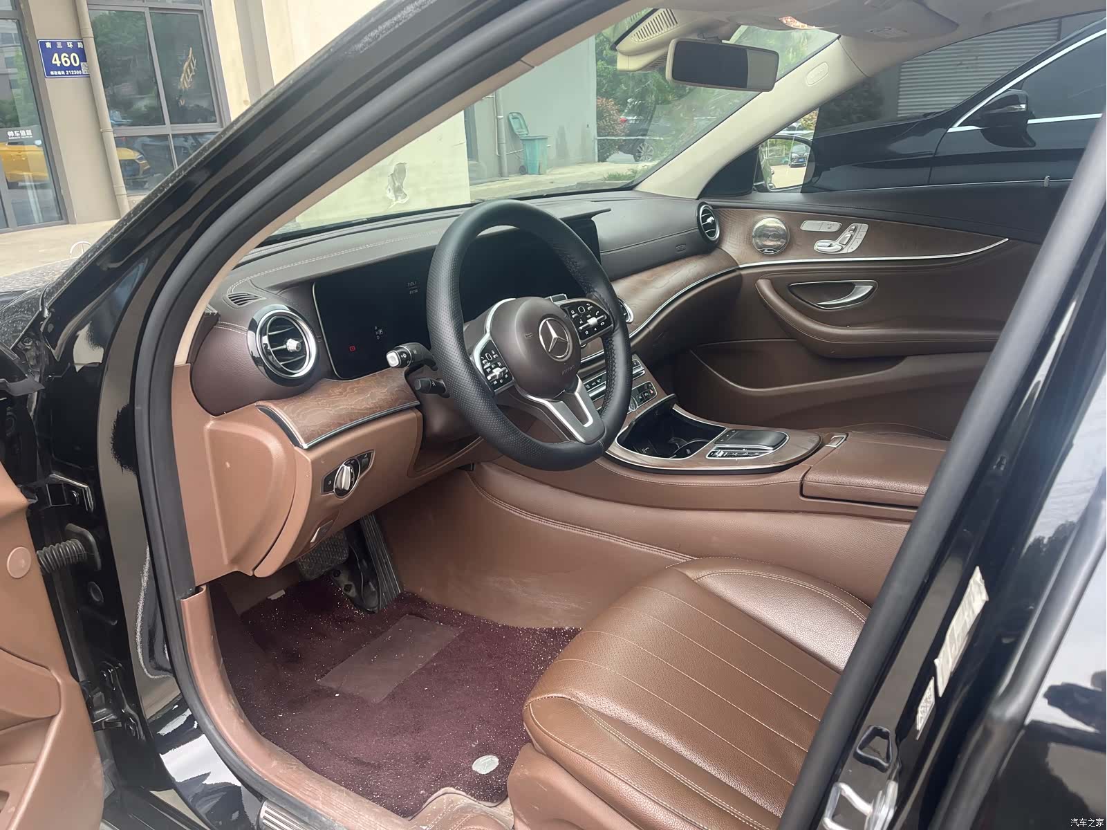 Mercedes-Benz E-Class, 2019 4