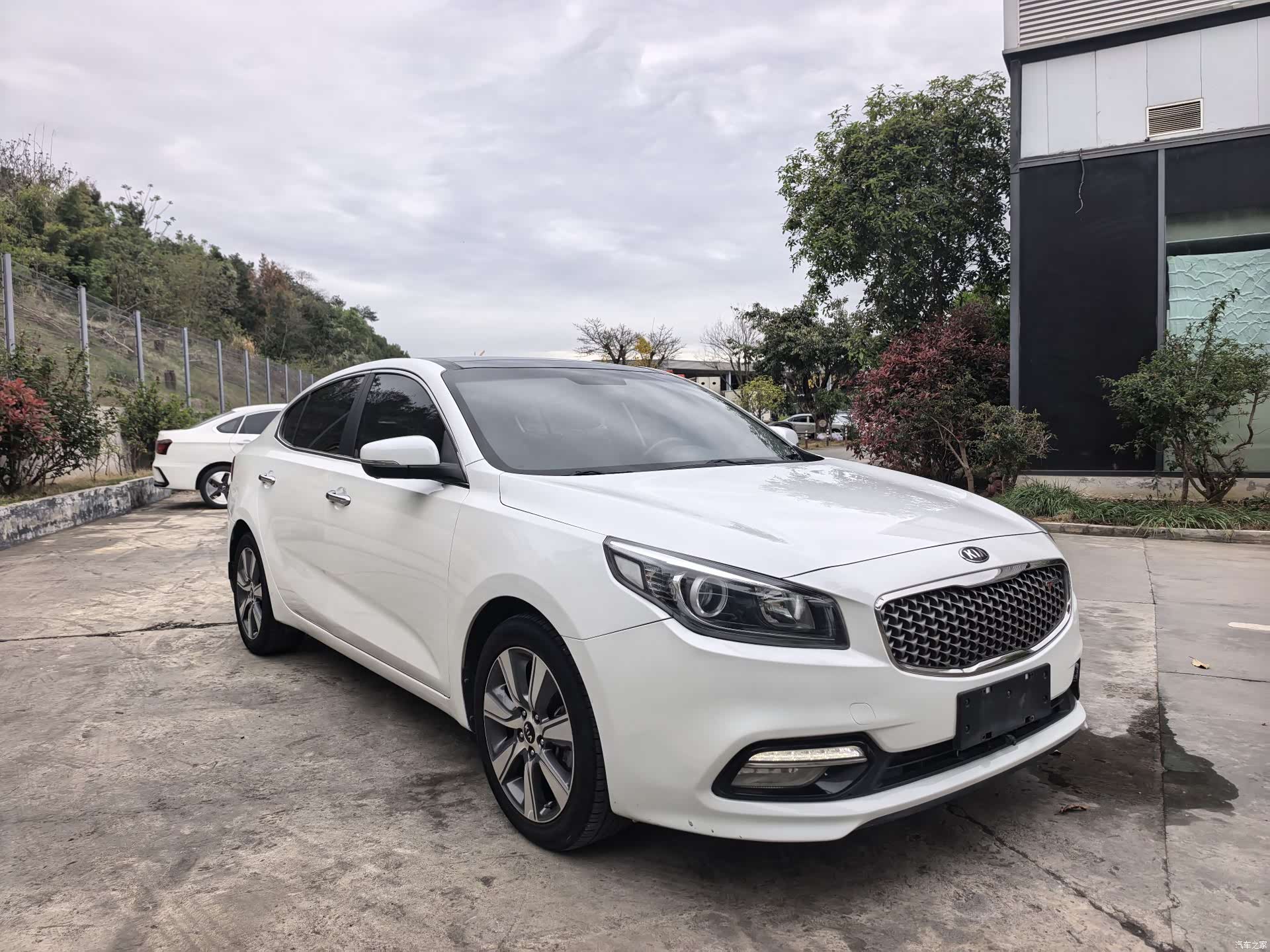 Kia K4, 2016 3