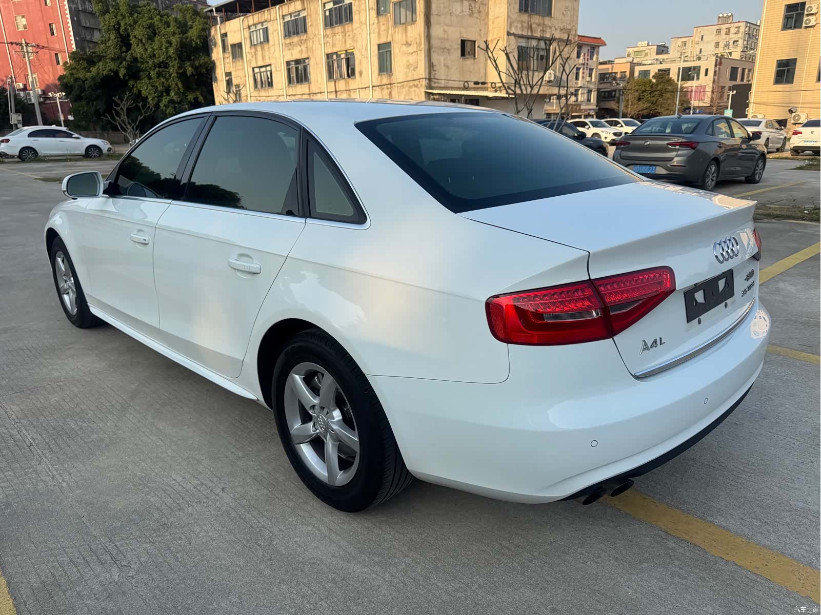 Audi A4L, 2013 6