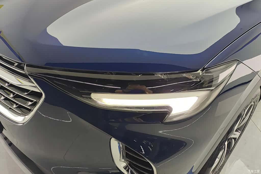 Buick Envision, 2023 все фото