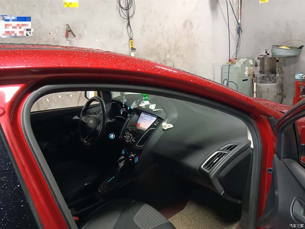 Ford Focus, 2018 20