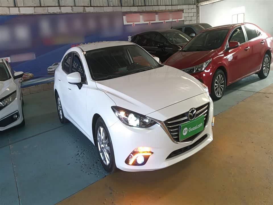 Mazda 3 Angkesaila
