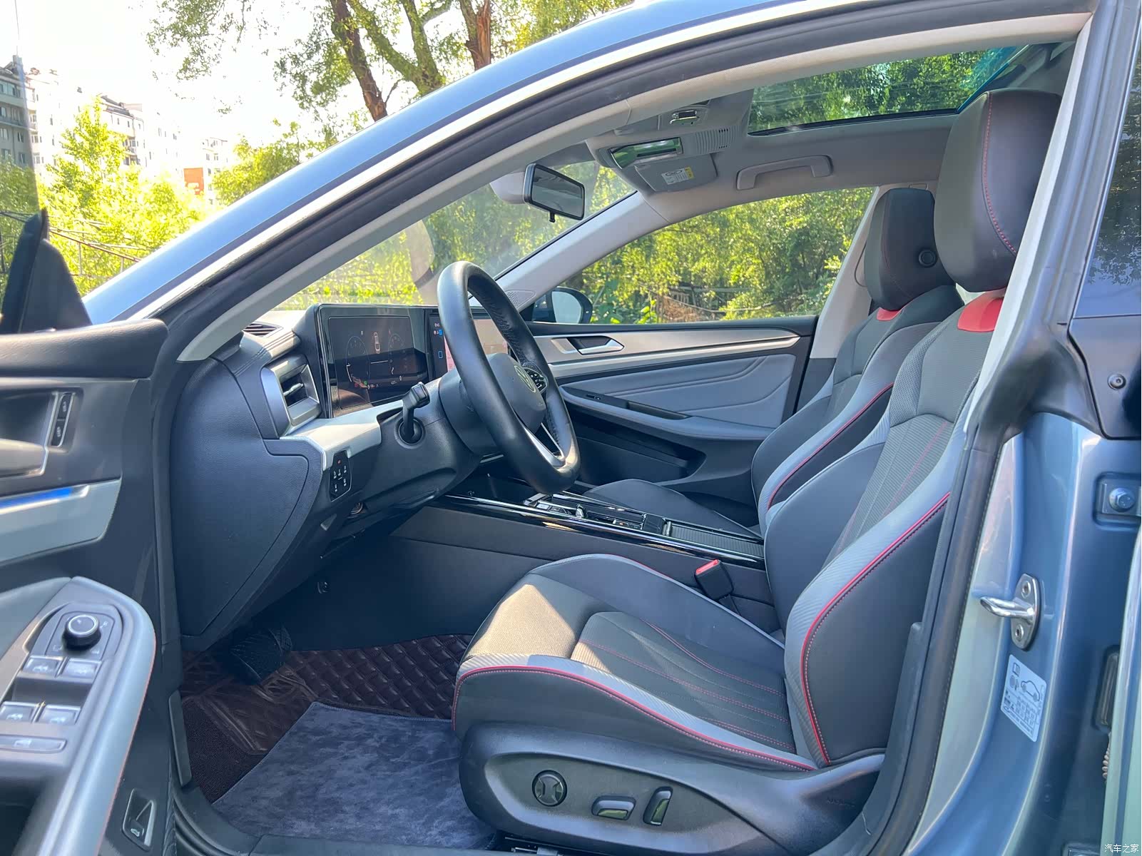 Volkswagen Lamando, 2022 13
