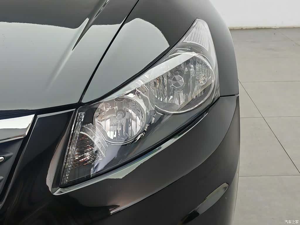 Honda Accord, 2011 7