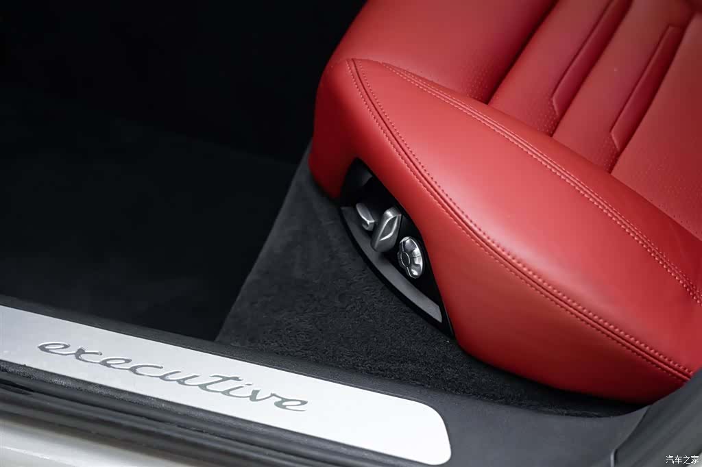 Porsche Panamera, 2021 11
