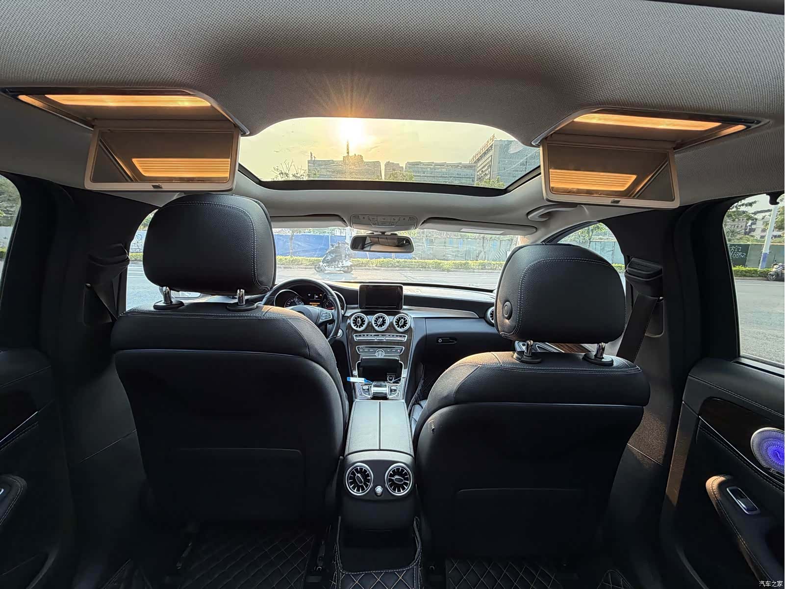 Mercedes-Benz C-Class, 2015 18