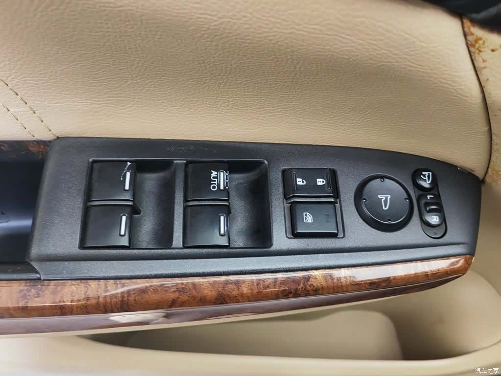 Honda Accord, 2011 9