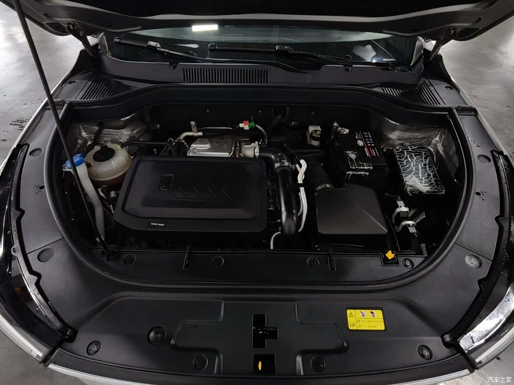 Bestune T55, 2022 6