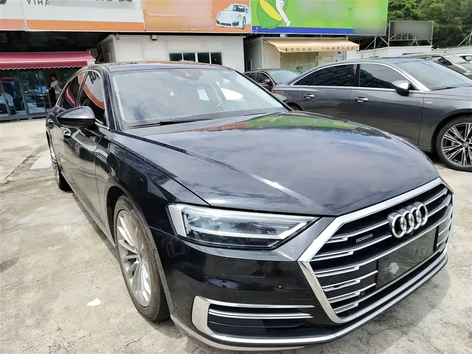 Audi A8