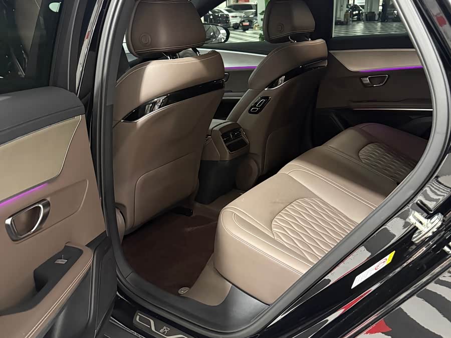 BYD Han 2025, фото 8