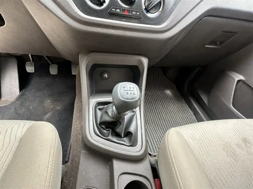 Wuling Wuling Hongguang V