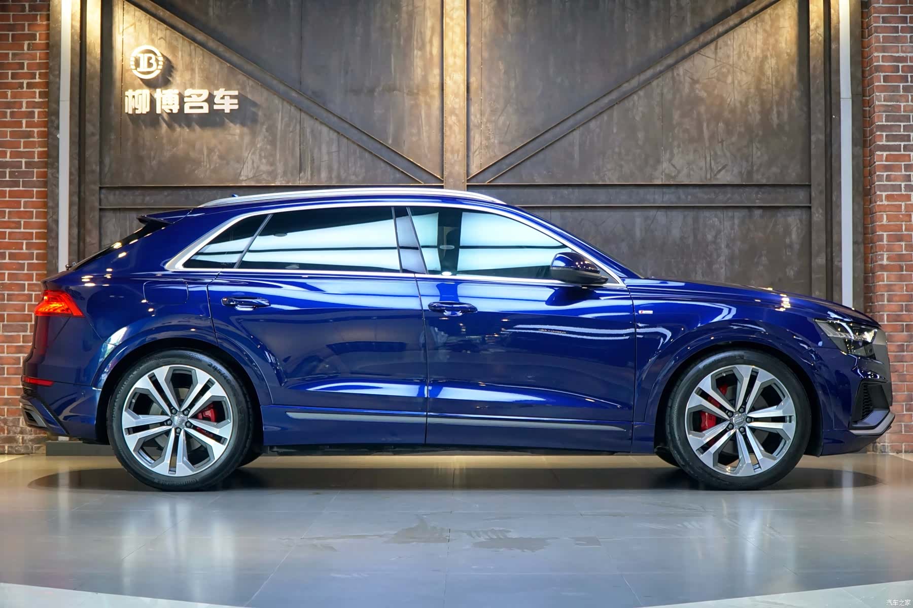 Audi Q8, 2019 18
