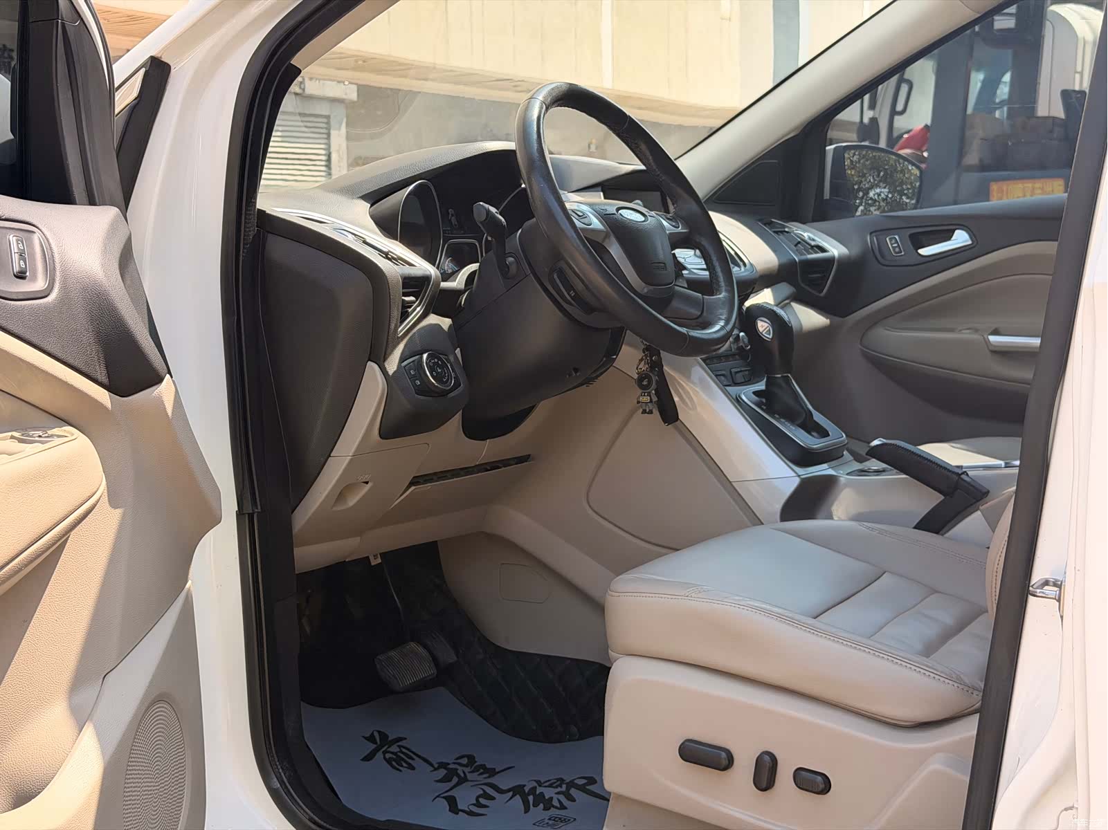 Ford Kuga, 2014 все фото