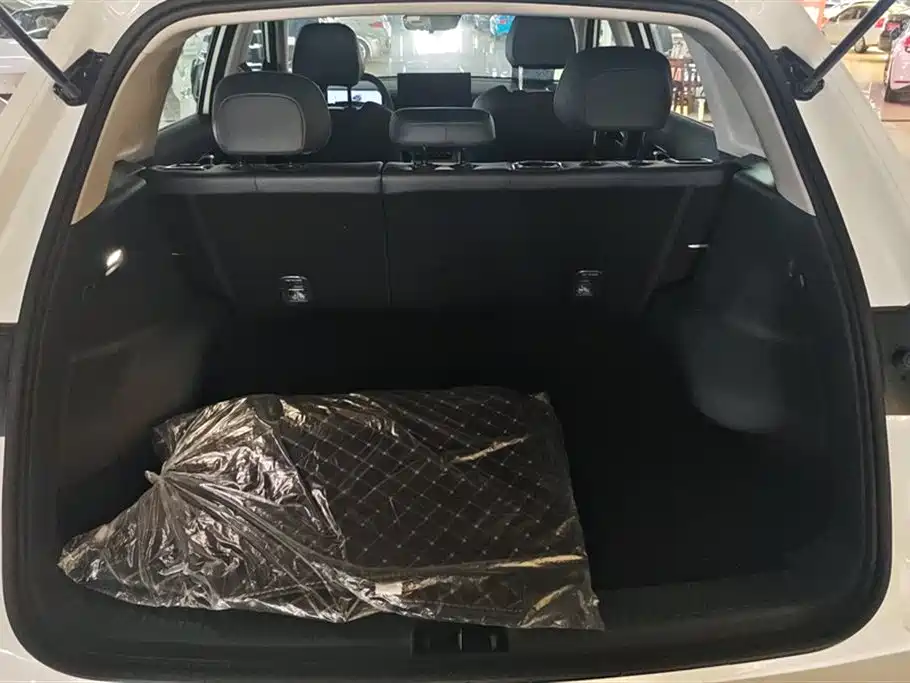 Geely Galaxy Galaxy E5