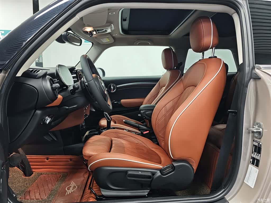 Mini Cooper, 2023 11