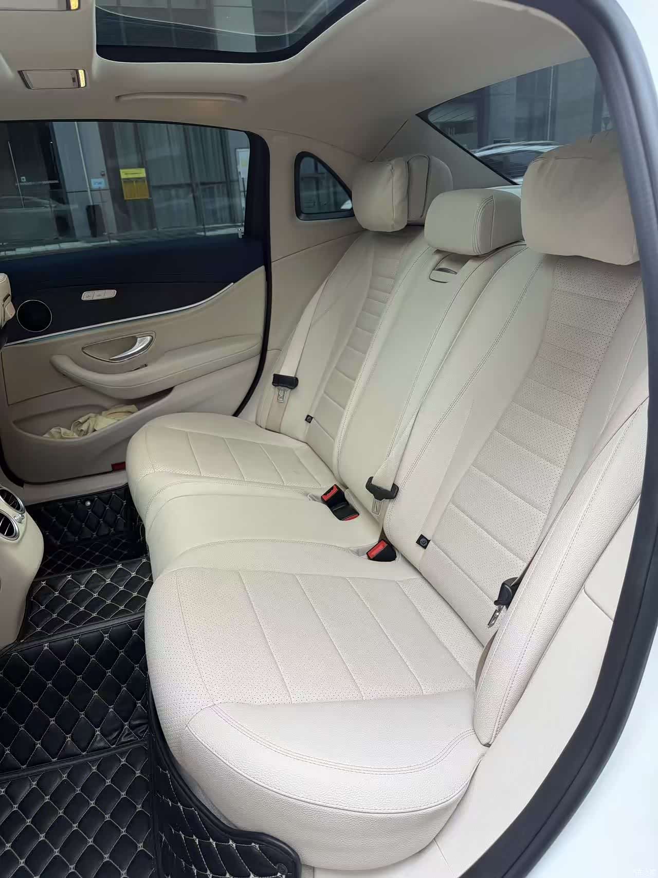 Mercedes-Benz E-Class, 2020 7