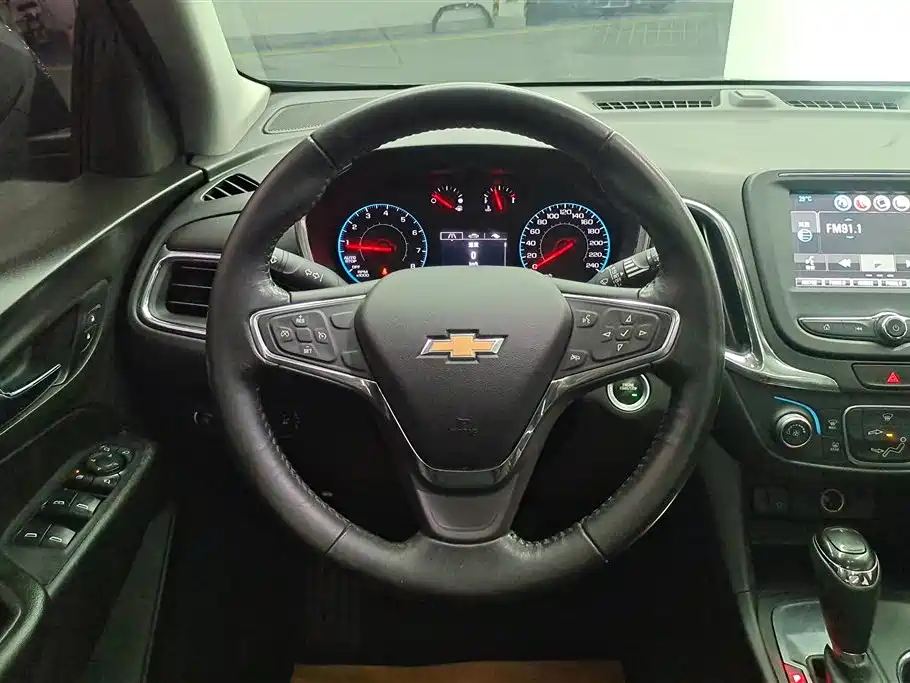 Chevrolet Explorer