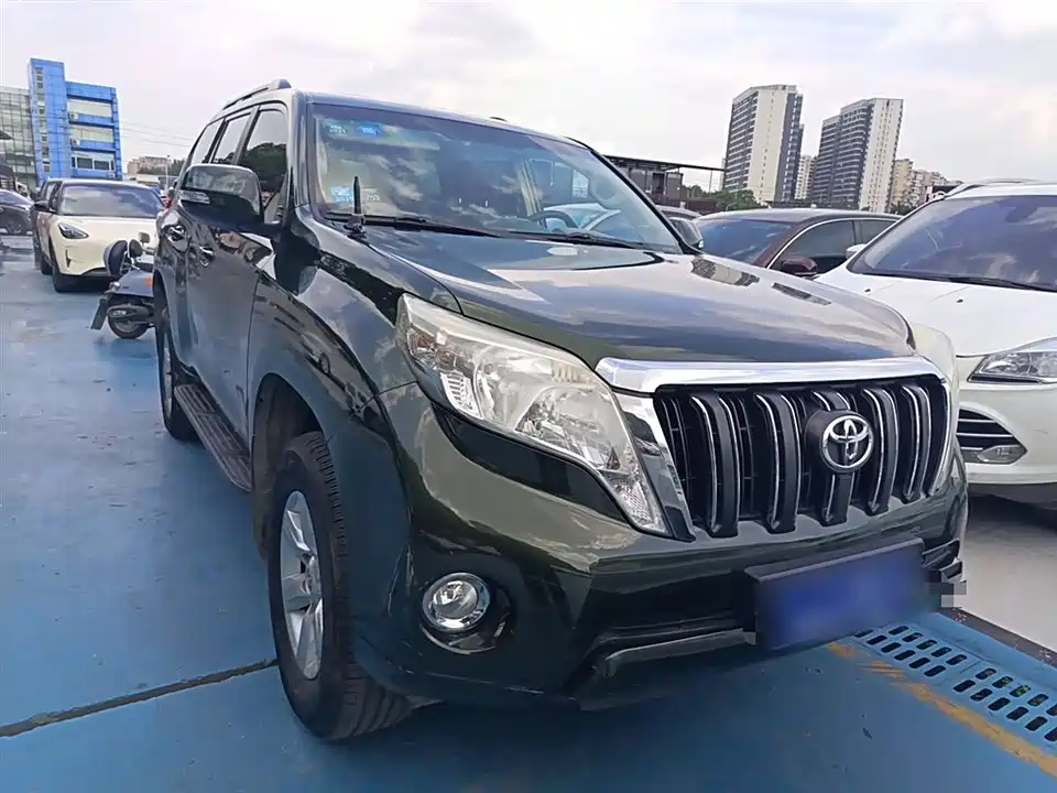 Toyota Prado