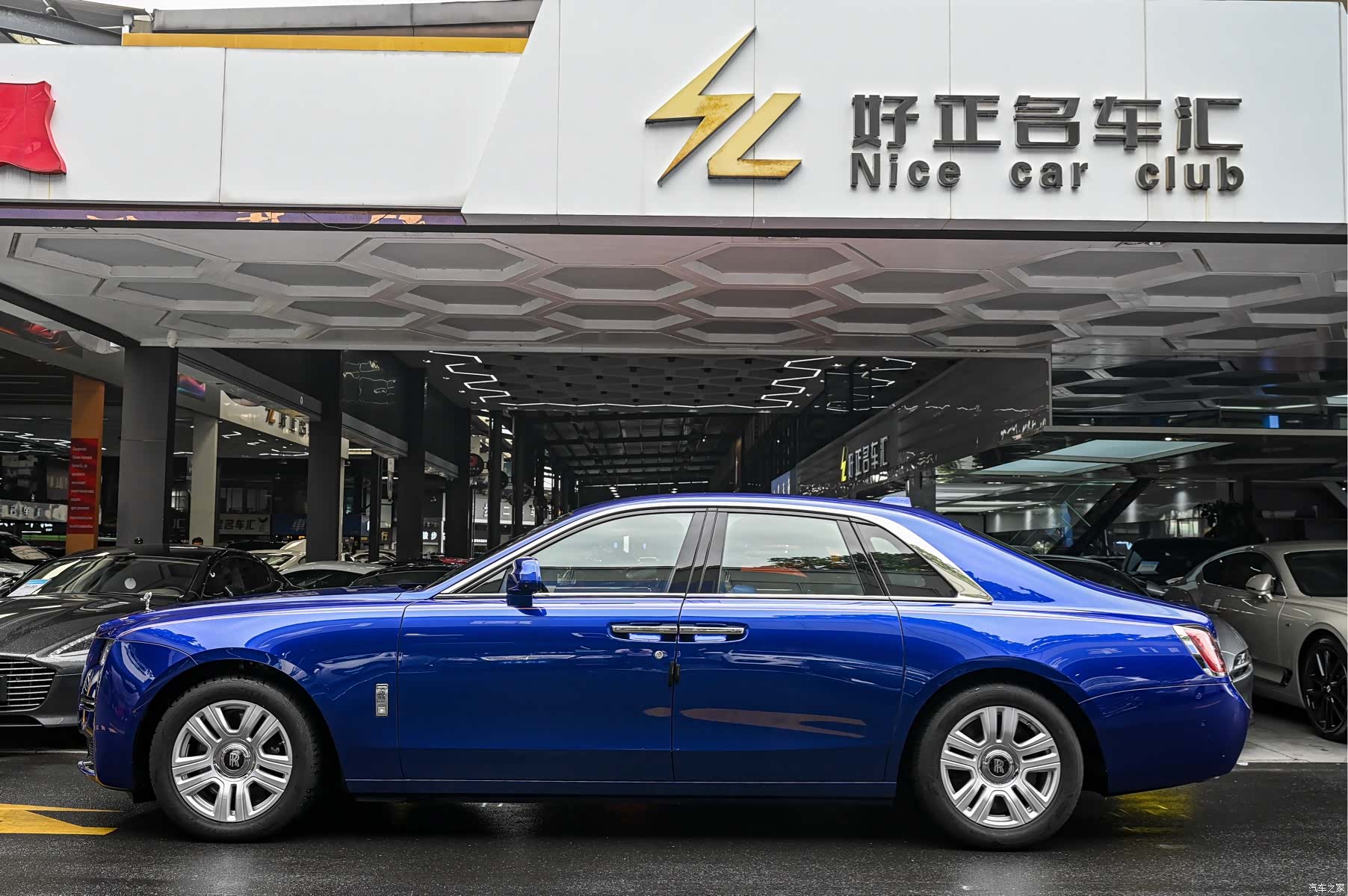 Rolls-Royce Ghost, 2022 2