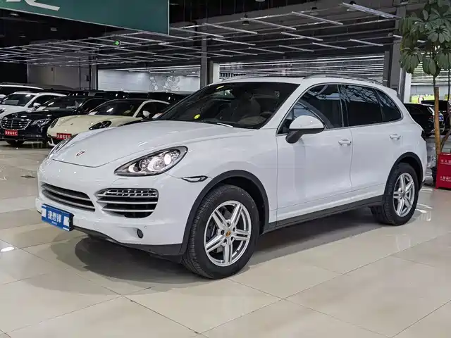 Porsche Cayenne 2014 — купить из Китая под заказ
