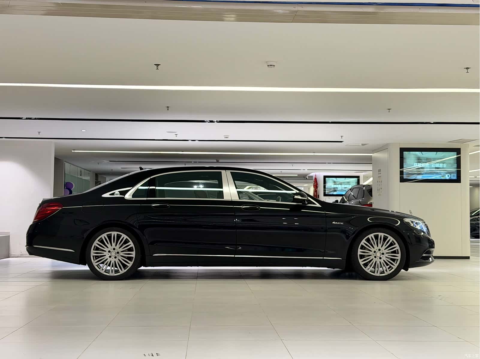Maybach S-Class, 2016 3