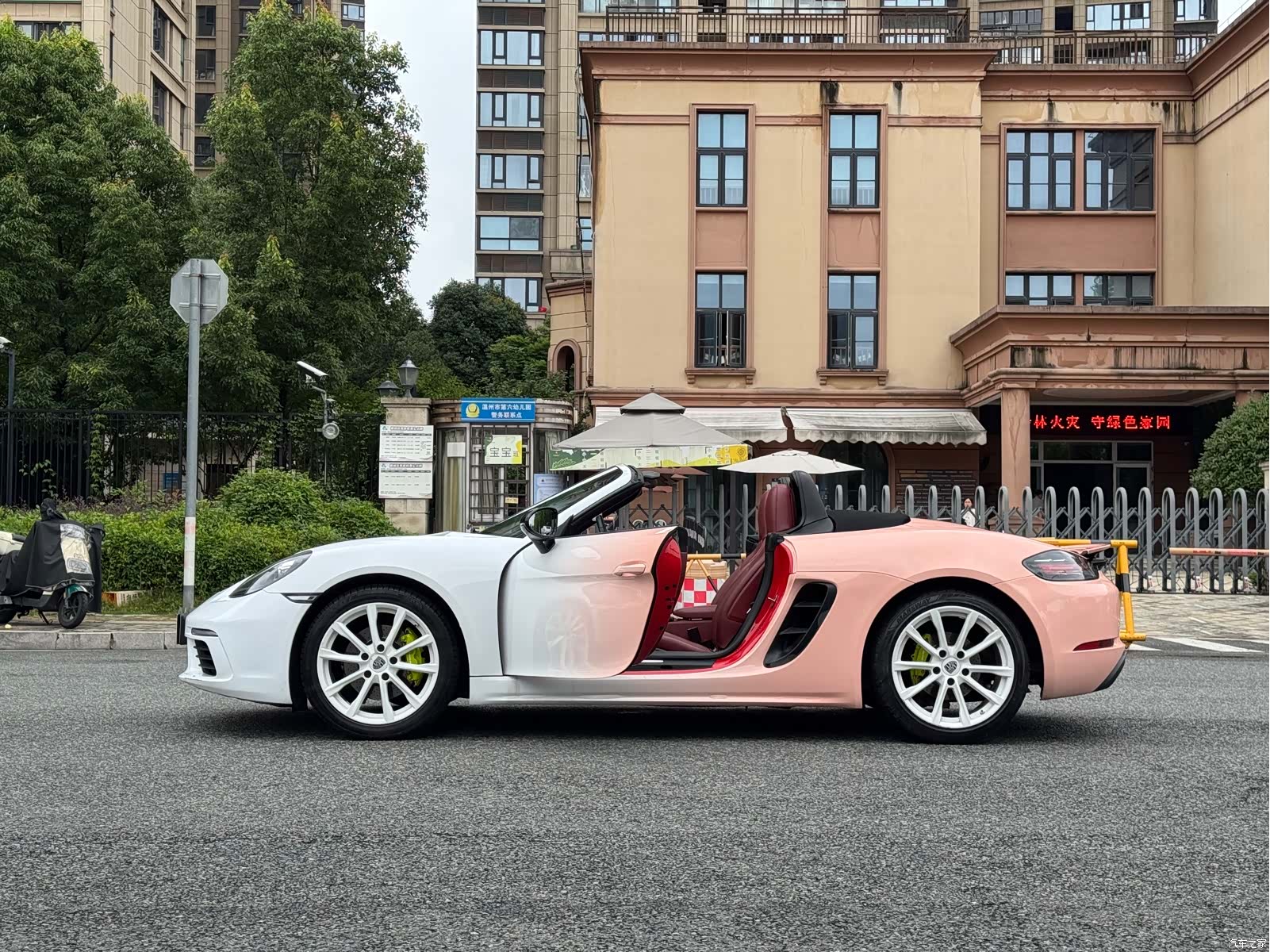 Porsche Boxster, 2018 14