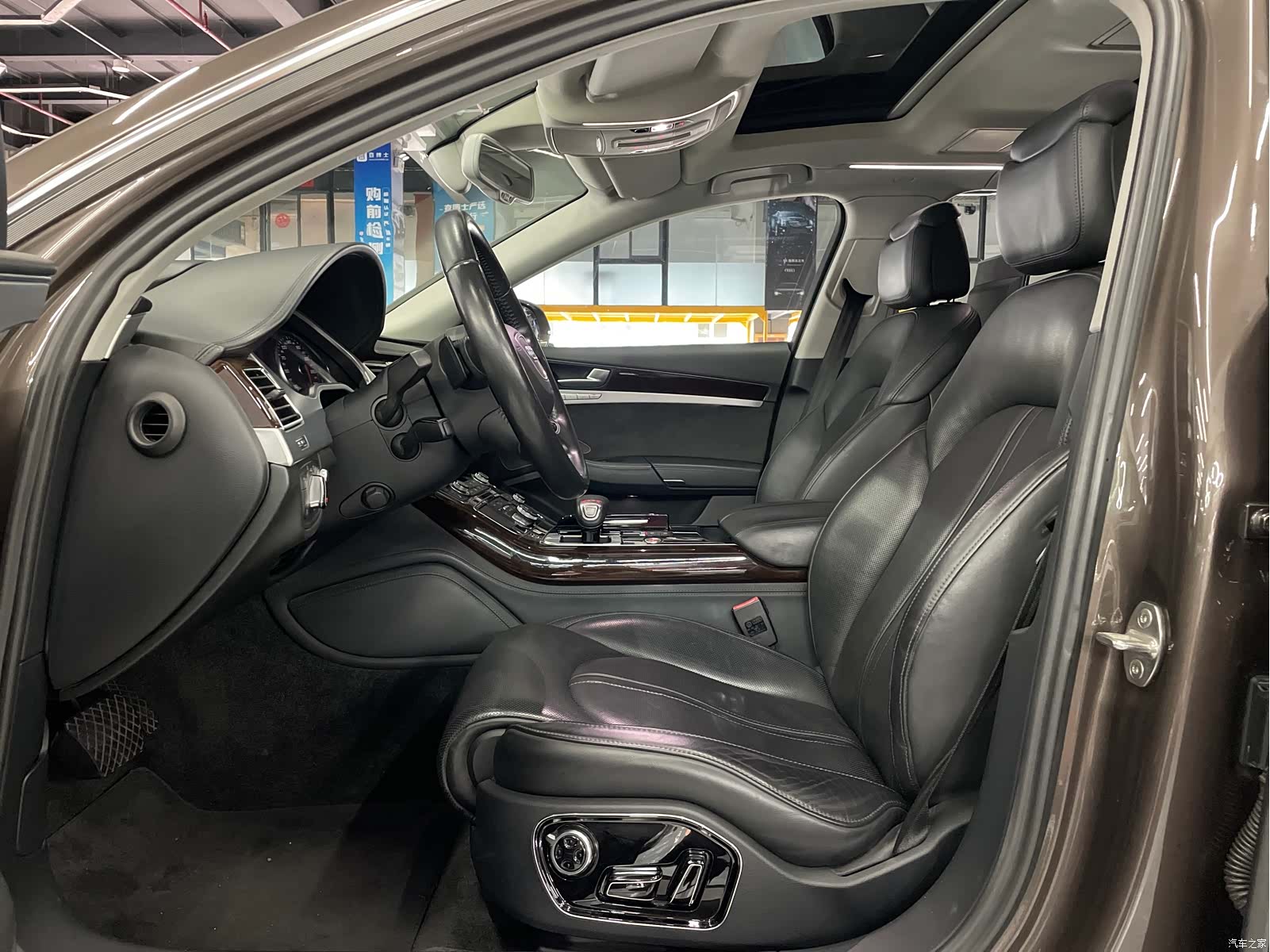Audi A8L, 2014 9