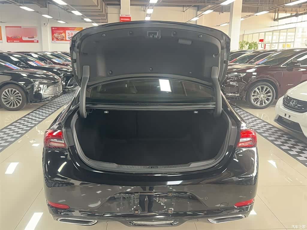 Buick LaCrosse, 2022 15