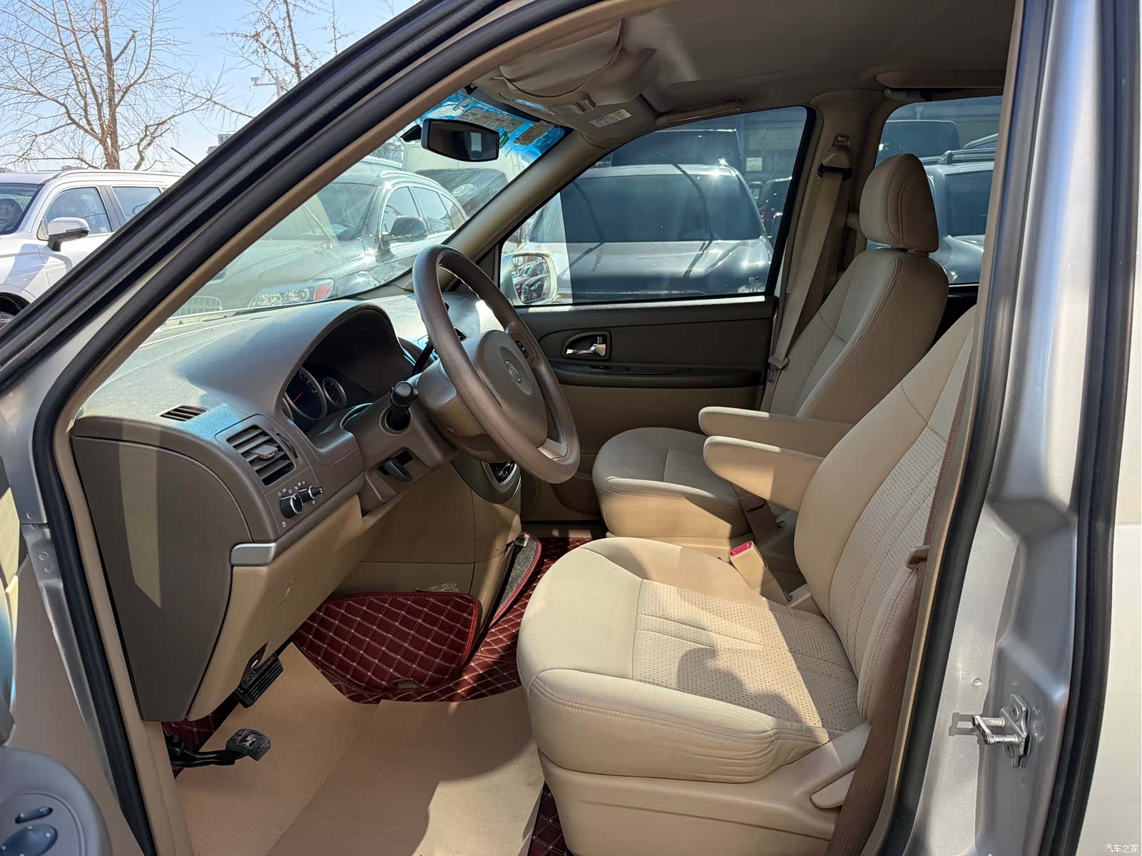 Buick GL8, 2015 12