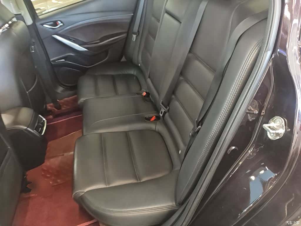 Mazda Atenza, 2018 17
