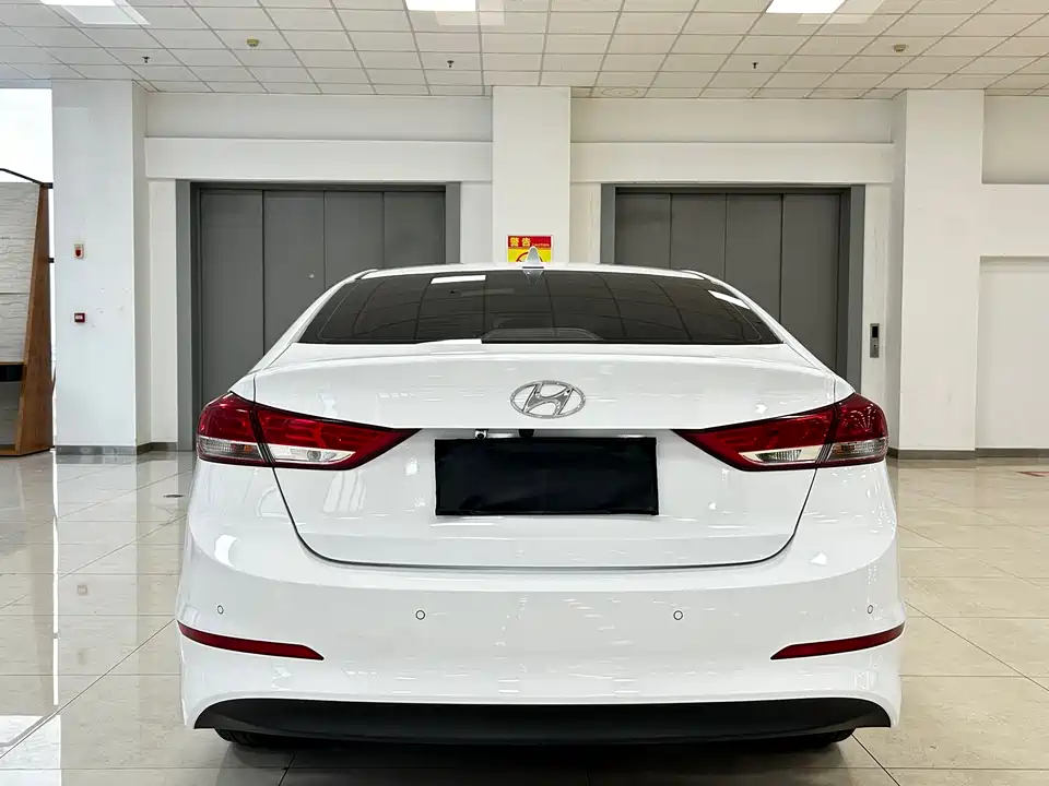 Hyundai Lead