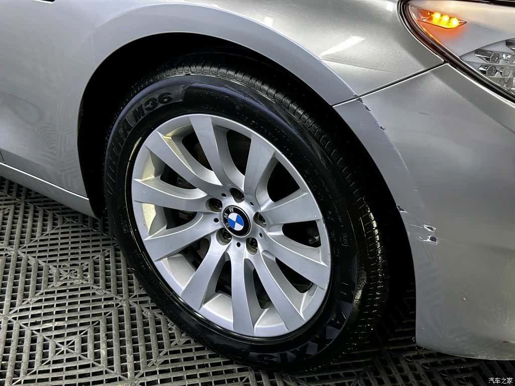 BMW 5 Series, 2011 4
