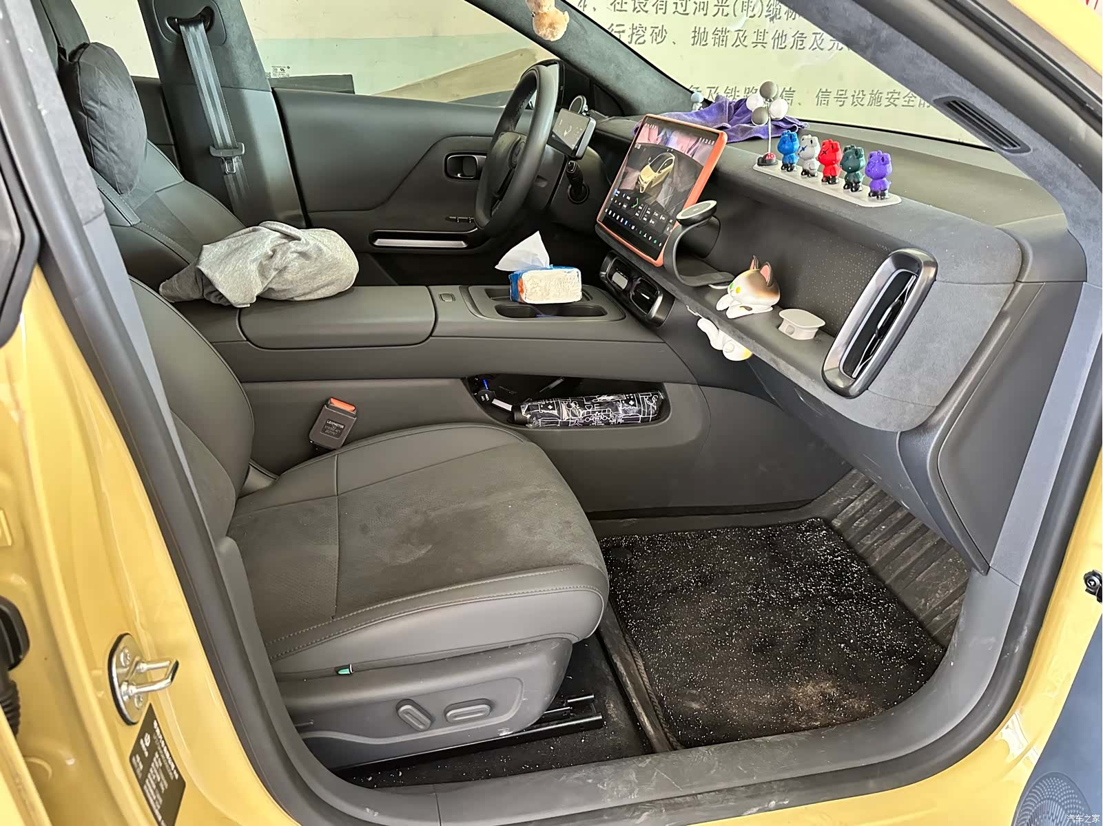 Leapmotor Lafa5, 2025 все фото