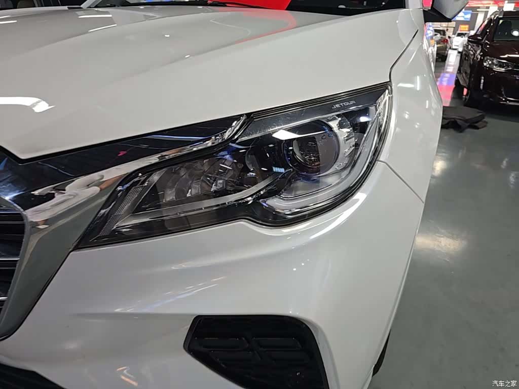 Jetour X70, 2021 24