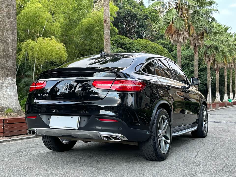 Mercedes-Benz GLE coupe