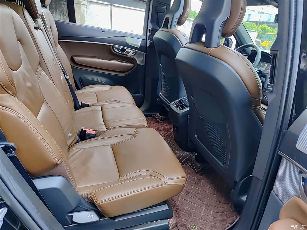Volvo XC90, 2022 11