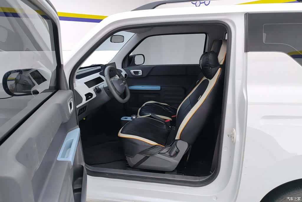 Geely Panda, 2025 9