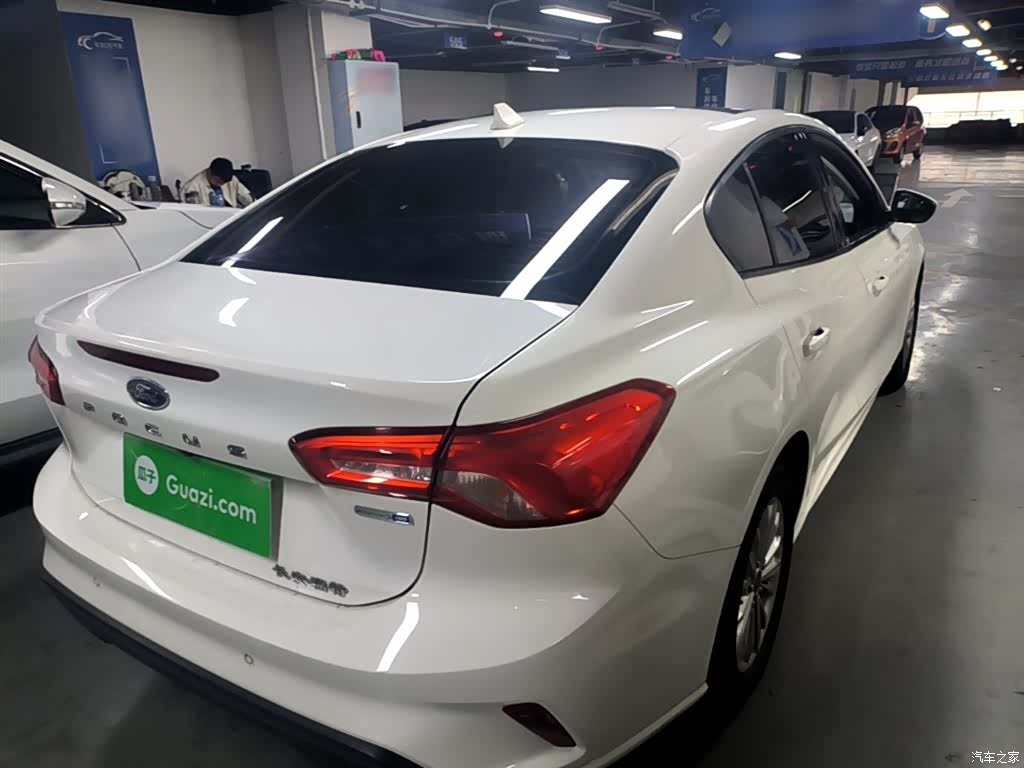Ford Focus, 2020 7