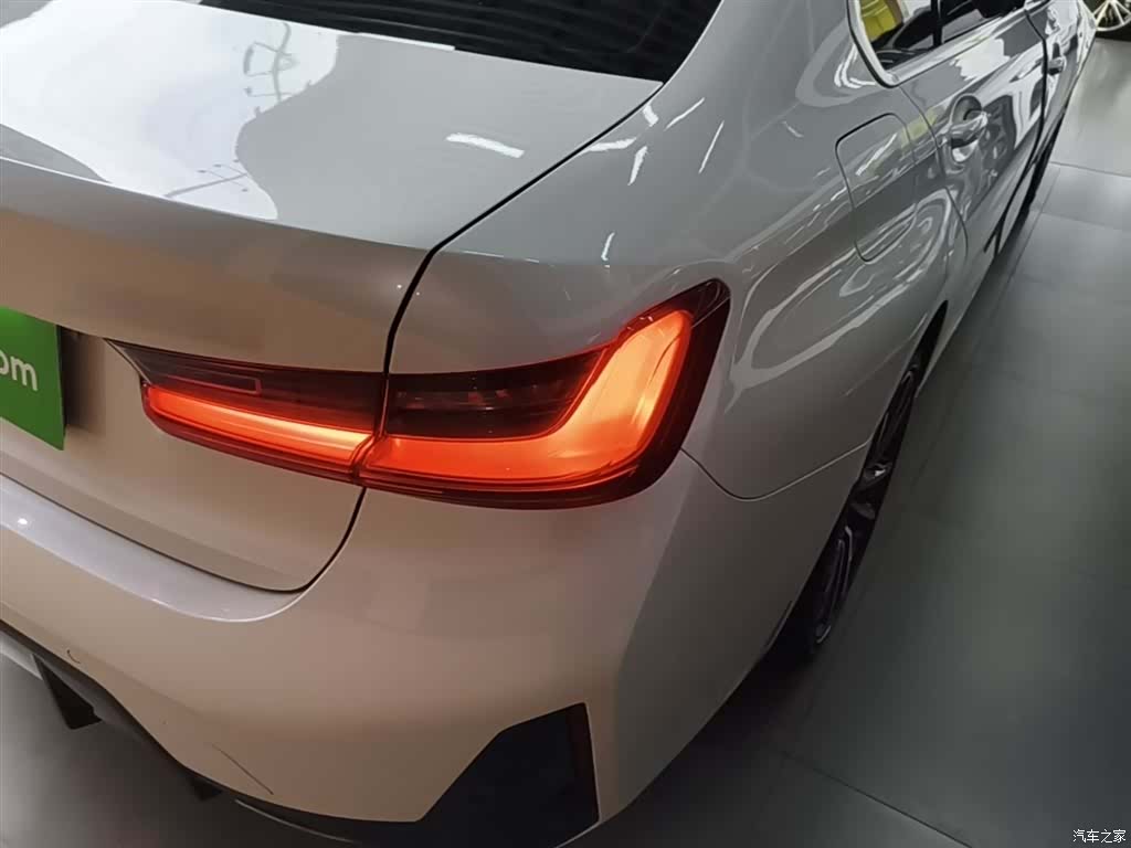 BMW 3 Series, 2022 8