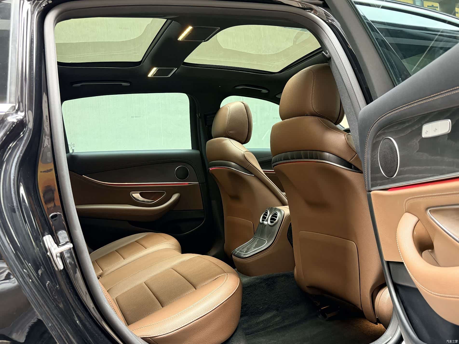 Mercedes-Benz E-Class, 2021 9
